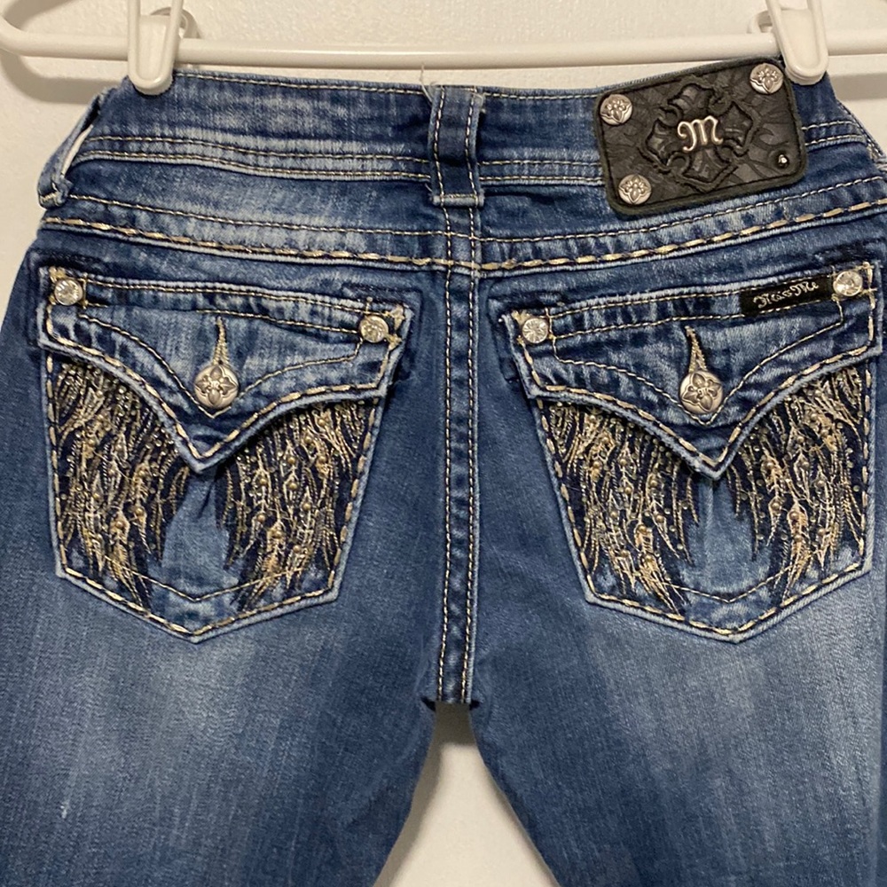 Miss Me Straight Leg Size26 L31